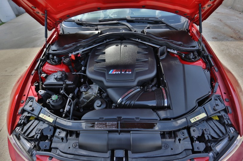 Illustration for article titled You Can Buy This Loaded V8 BMW M3 For The Price Of A Base Model Mustang
